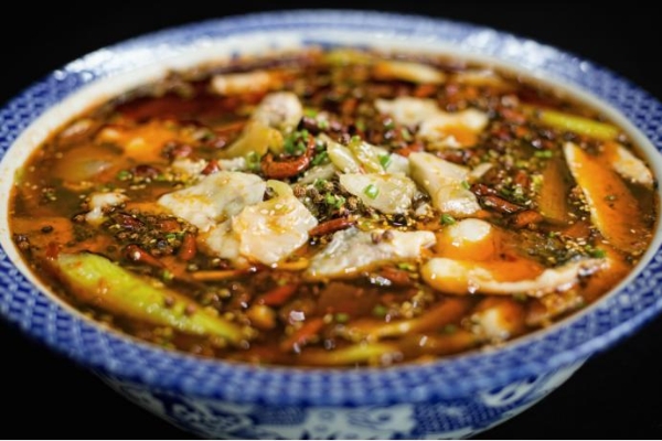 重庆地标菜“搭台子”，乌江调味菜在餐饮渠道炙手可热！