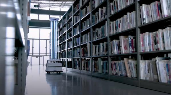  落地上海青浦图书馆，丰疆智能紫外线消毒机器人大显身手！