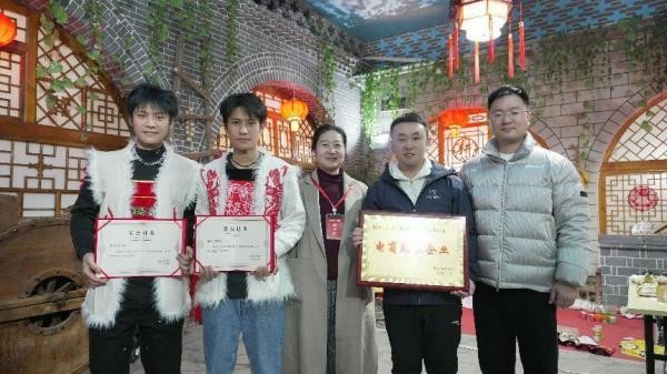 “疯狂小杨哥”双十二延安助农，超55万件农产好物抢售一空