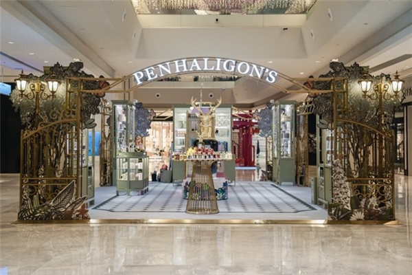 馥郁奇趣，香盈京城 Penhaligon's潘海利根兽首家族游园会首登北京，双店齐开迎新年