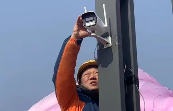 科技赋能传统文化，中国电信助力自贡灯会“双线”观灯！