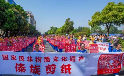 云南芒市泼水节下月举行 今年会更欢乐更时尚