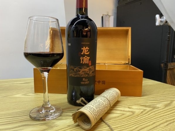 揭秘高端红酒的酿造工艺 