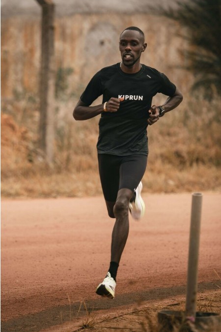  迪卡侬专业跑步品牌KIPRUN签约两届奥运会奖牌得主保罗-切利莫