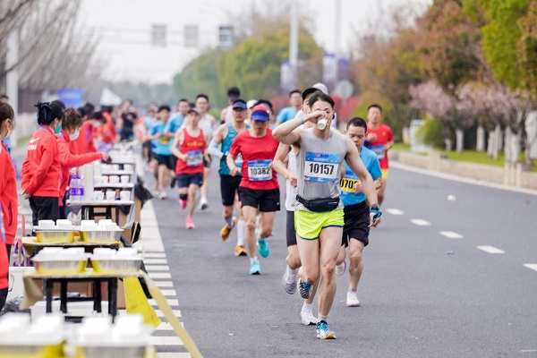 返“浦”归真，跑进山水！ 南京银行·2023南京浦口马拉松鸣枪开跑