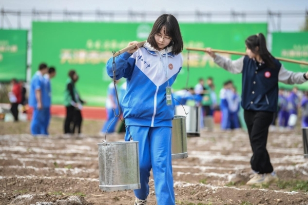 劳动力量 出彩青春，天津中小学劳动技能大赛于佳沃世界圆满落幕