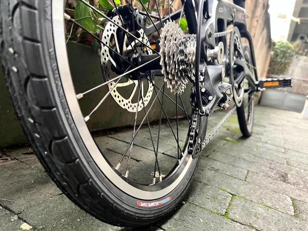 助力都市骑行乐趣，喜摩HIMO C6碳纤维折叠自行车震撼来袭