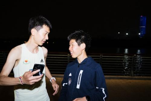 Goal champion!Top runners appear at Adidas Shanghai Half Marathon Exhibition——making running a common language to communicate with the world