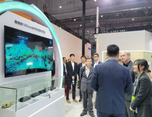  上海国际车展丨镭神智能新品905nm车规激光雷达，尺寸小巧智驾优选