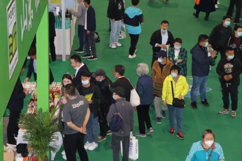 Top-notch agricultural products from all over the world participate in a grand business event—the 8th Beijing International High-quality Agricultural Products Exhibition and Trade Fair opened in Beijing on April 20