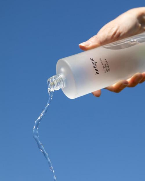 哪个品牌的精华水好用？茱莉蔻元气精华水打造天然“凝脂肌”