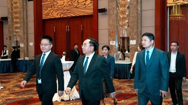  中国·老挝商业领袖洽谈峰会-砺鹰全媒体业务将助力老挝农业发展