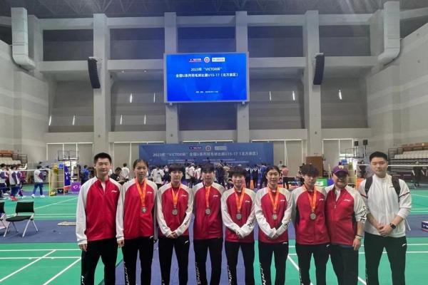 极兔·李永波俱乐部队员在全国羽毛球U15-17北区荣获1金4银