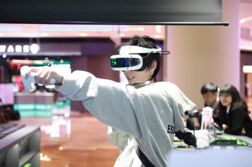 对话大朋VR创始人陈朝阳：潮起潮落，苹果MR将开启新的个人电脑时代