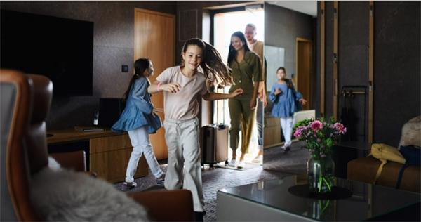 家庭游趋势下，“全龄友好”的酒店设计提升旅行体验