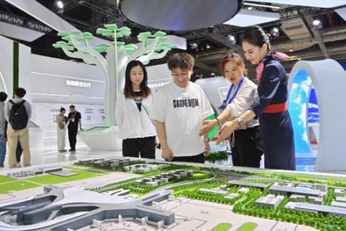 聚焦民航绿色低碳发展，中国东航参展首届上海碳博会