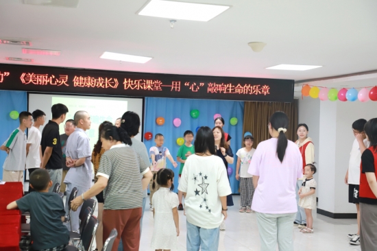 白癜风“告白行动”快乐课堂，北京国丹白癜风医院林华主任科普白癜风暑期防治