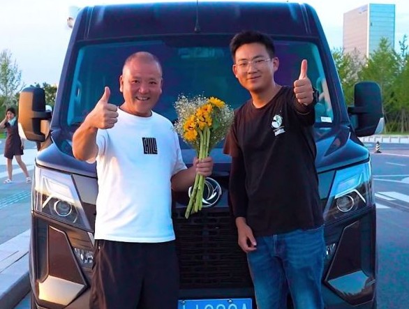 三星游戏电视玄龙骑士Z9即将上市，共同角逐《极限竞速：地平线5》的巅峰境界