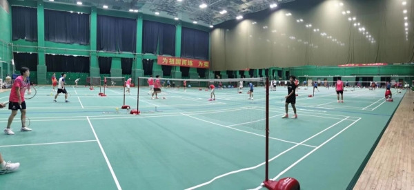极兔·李永波俱乐部全力备战全国羽毛球单项锦标赛