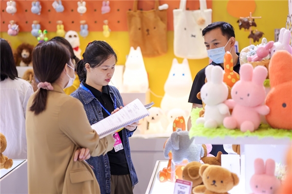 新群体新礼品崛起，深圳礼品展解读消费趋势与商机