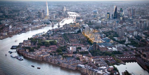  London Dock丨伦敦一区的房产明星，拥揽泰晤士河美景，尽享都市奢华生活。