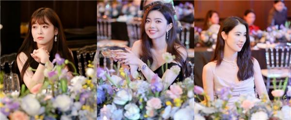 SAINT BELLA圣贝拉于上海外滩华尔道夫酒店举办中秋「品月蓝」品牌晚宴