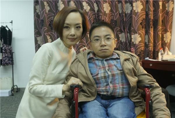 轮椅上的玻璃男孩李帅 逆袭成中国版钢铁侠