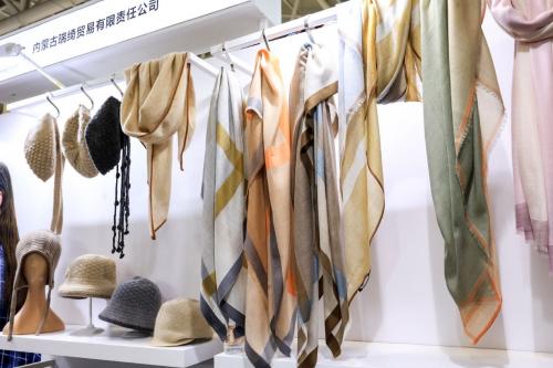 呼和浩特市羊绒展团亮相深圳Fashion Source秋季展！