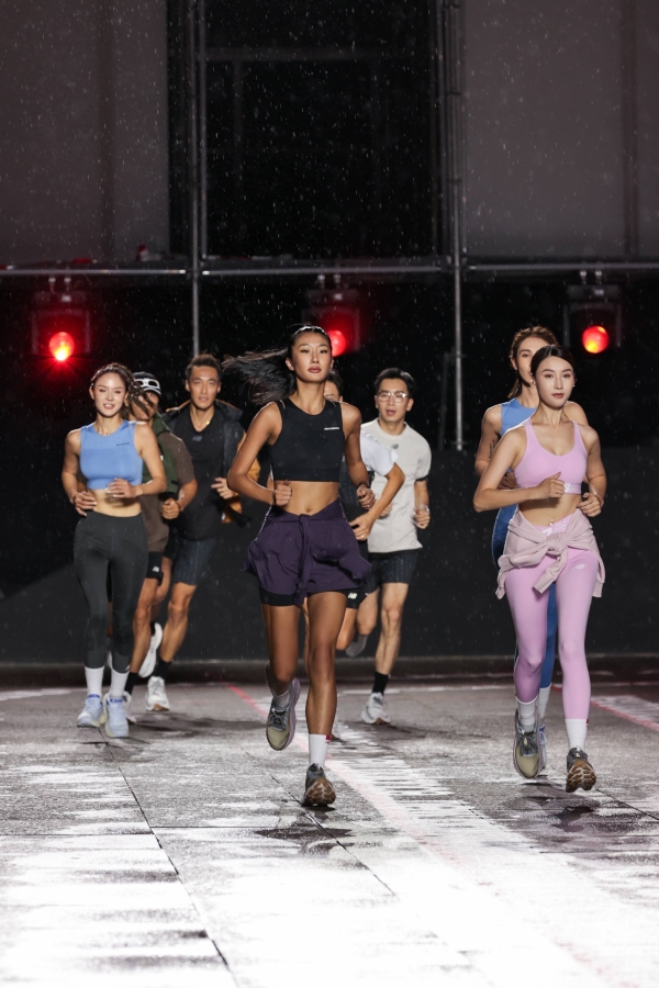 New Balance Runway大秀空降上海 追溯百年匠心，凝聚运动美学