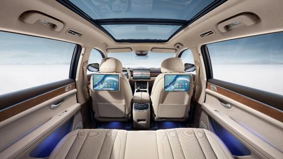 25万中大型SUV首选，问界新M7实力诠释“双智天花板”