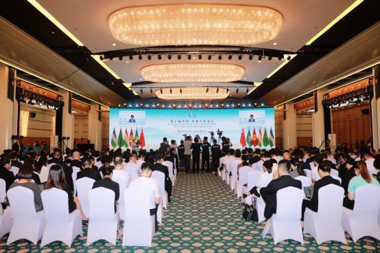 第十届中国-中亚合作论坛成功举办，网龙受邀分享“教育出海”经验