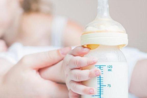 宝宝吃羊奶粉吸收好吗，预防换季宝宝腹泻问题