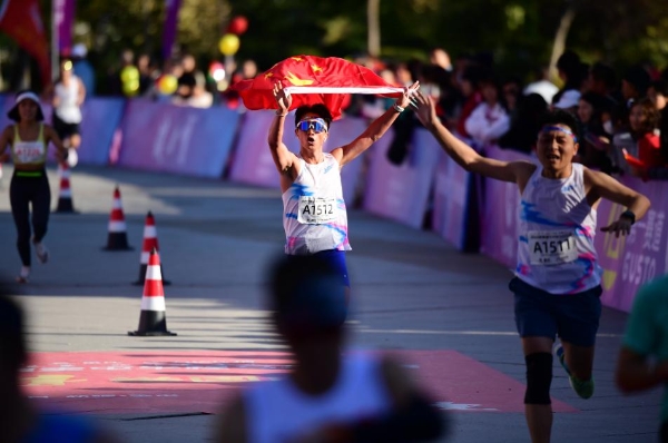 2023新疆奎屯半程马拉松赛圆满结束！