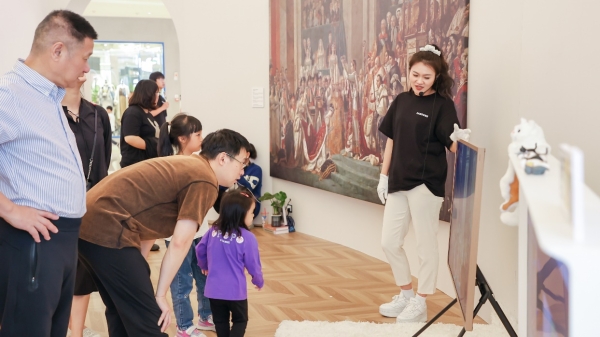 将艺术画作带回家，三星“会讲故事的艺术电视”在杭州开启科技艺术盛宴