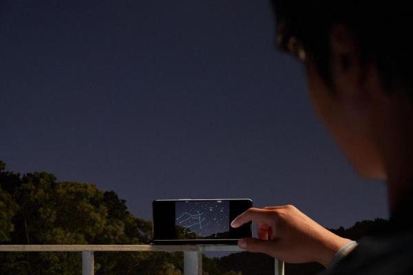 创新体验捕捉秋意 三星Galaxy Z Fold5自由摄影定格美好