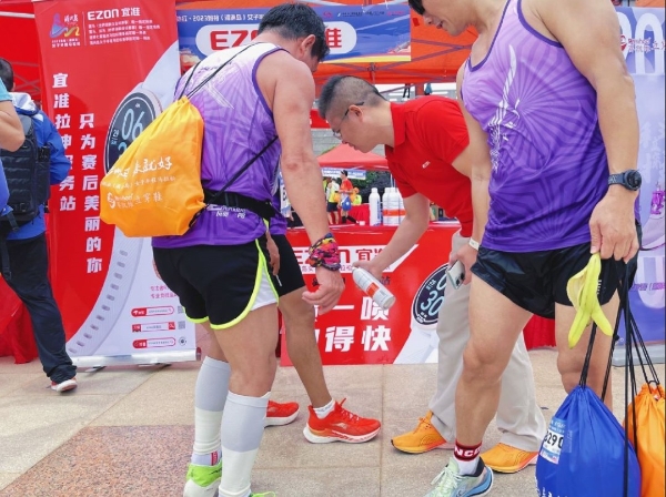  宜准专注者战队（湄洲站）热力开跑，23妈祖（湄洲岛）女子半程马拉松圆满完赛！