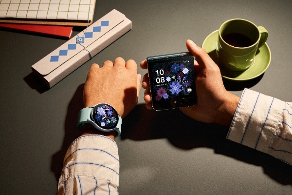 三星Galaxy Z Flip5用精妙设计助你玩转高阶时尚、乐享品质生活