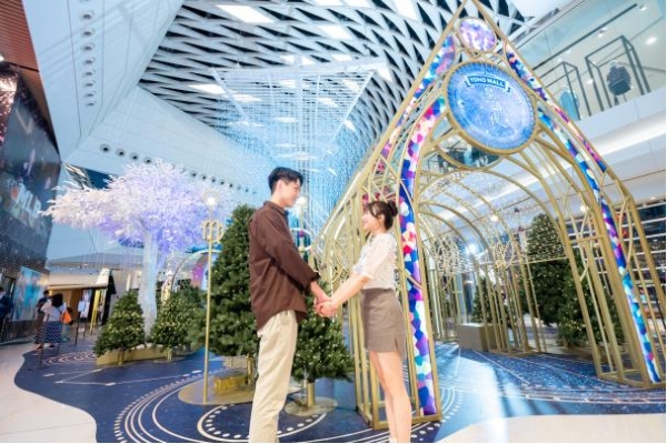 2023年香港圣诞好去处：形点商场「星语夜」，探索12星座神秘传说！