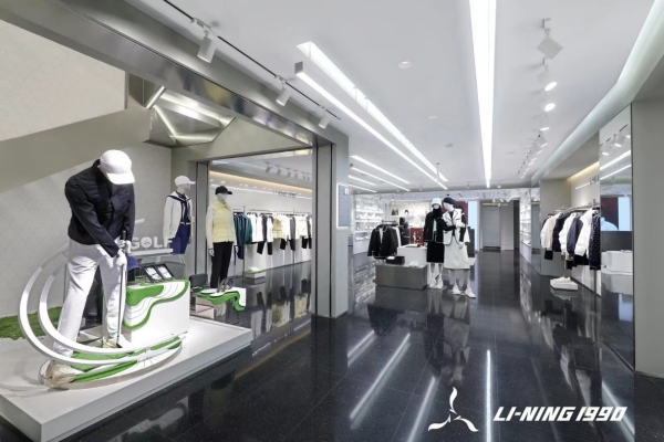  探访LI-NING1990首家品牌旗舰店：品牌会员空间里有什么？