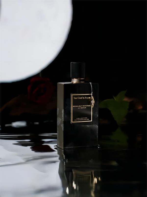 《国际香氛品牌：迈入新的“黄金时代”》