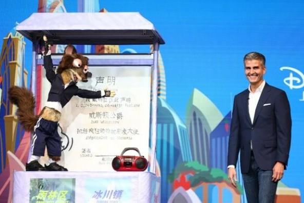  全球首座"疯狂动物城"在上海迪士尼度假区盛大开幕