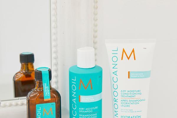 锁住冬季秀发完美状态，MOROCCANOIL摩洛哥油圣诞季护发指南