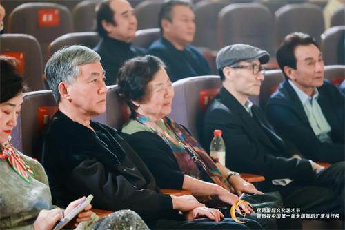 微视中国第一届全国舞蹈汇演排行榜汇演晚会，为年轻舞者搭建追梦舞台！