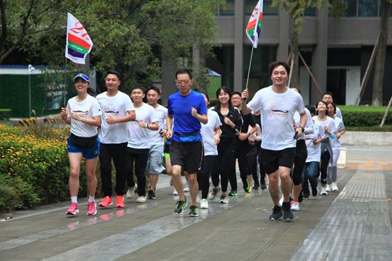 穿越周期 构筑长期企业——管家婆软件28周年客户年会在全国各地举办