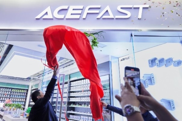ACEFAST积速旗舰店在广州盛大开业，引领数码科技新趋势