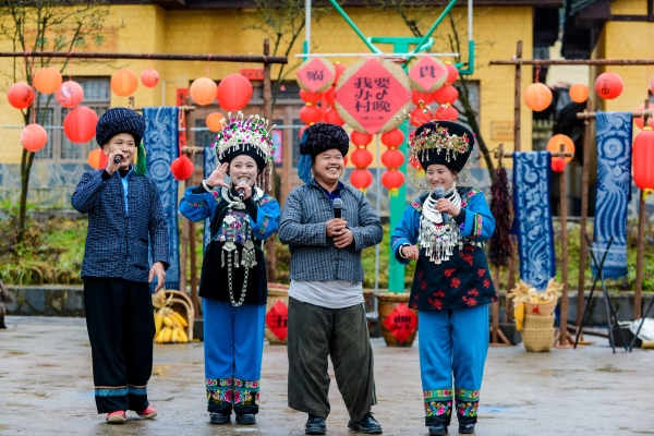 抖音直播发起“我要办村晚”扶持计划，首场活动获央视点赞