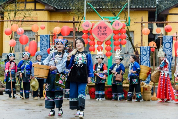 抖音直播发起“我要办村晚”扶持计划，首场活动获央视点赞