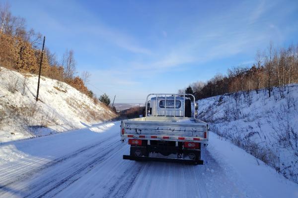 敬业！为优化车辆性能，奥铃技术团队前往黑河开展高寒测试！