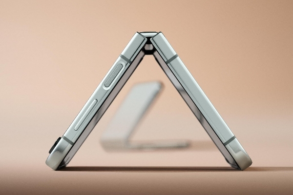 最耐用的纵折机型 三星Galaxy Z Flip5带来远超行业标准的品质