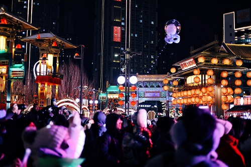 来老北市新年潮玩狂欢趴，体验科技潮流、美食美景，续写新年新气象